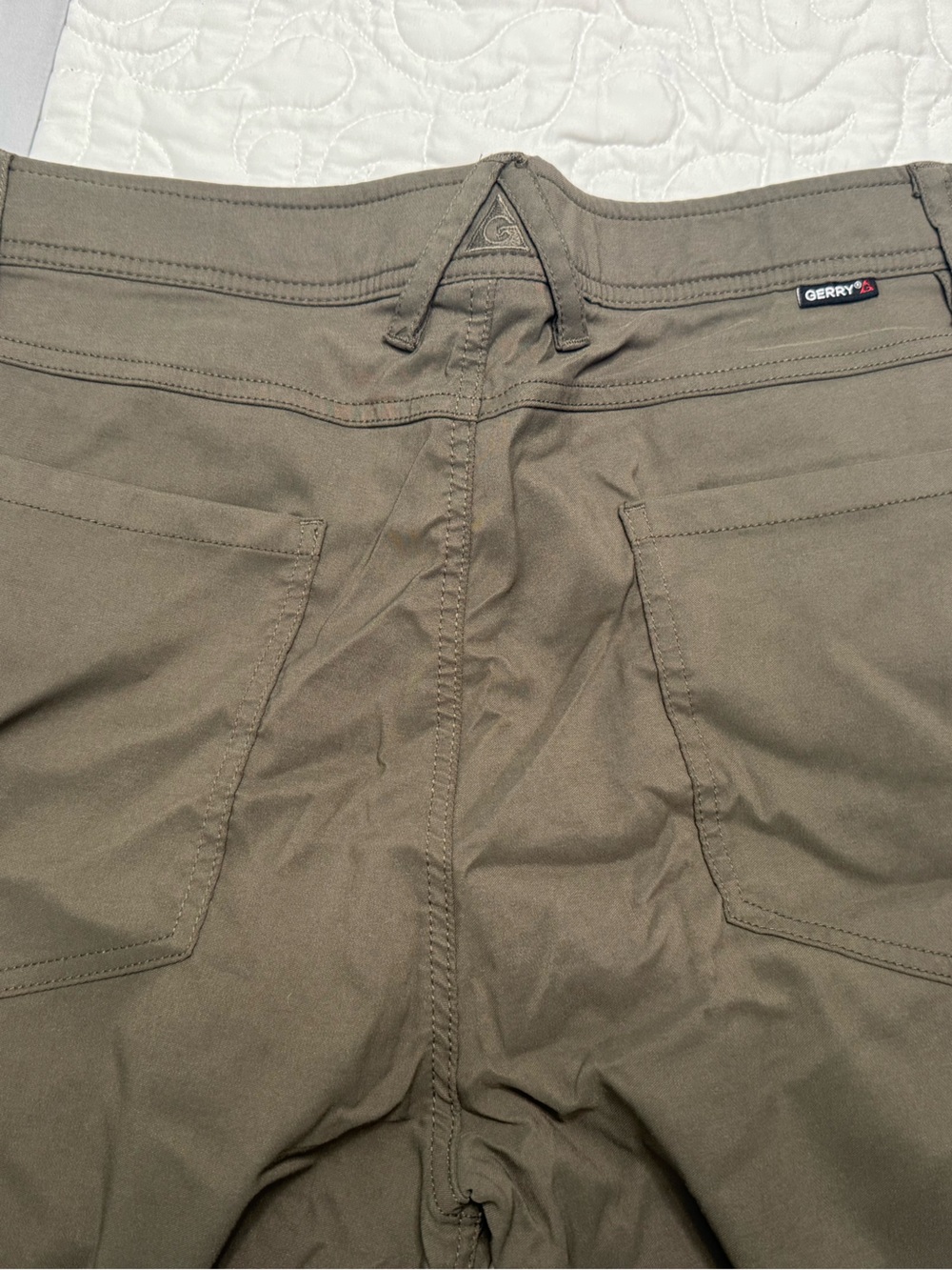 Gerry Men's Cargo Pants in Olive Green - Picture 3 of 9